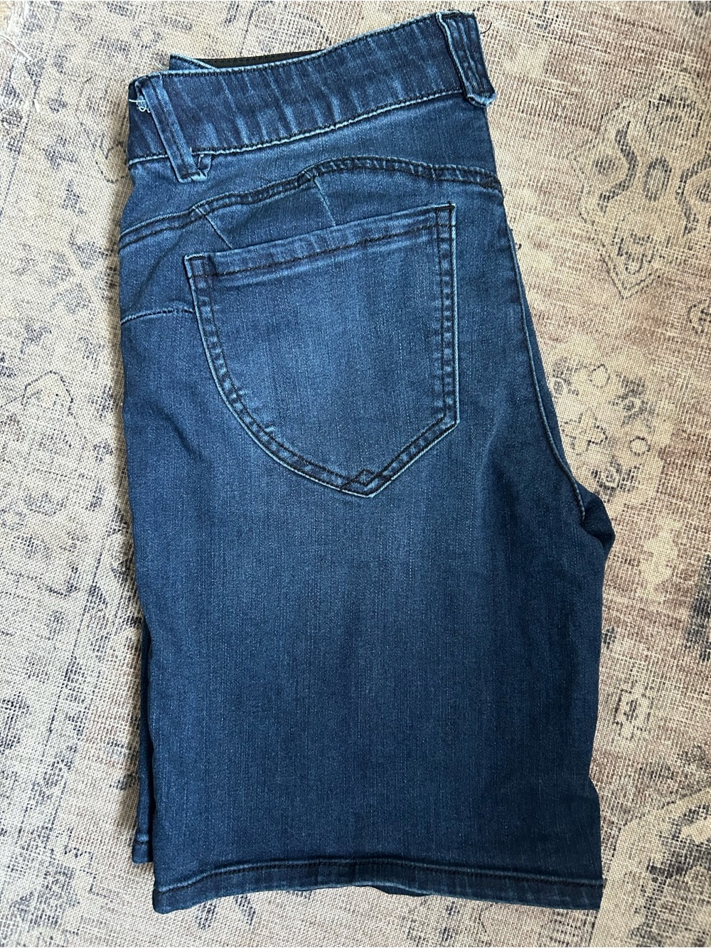 Democracy Dark Blue Cropped Ankle Jeans